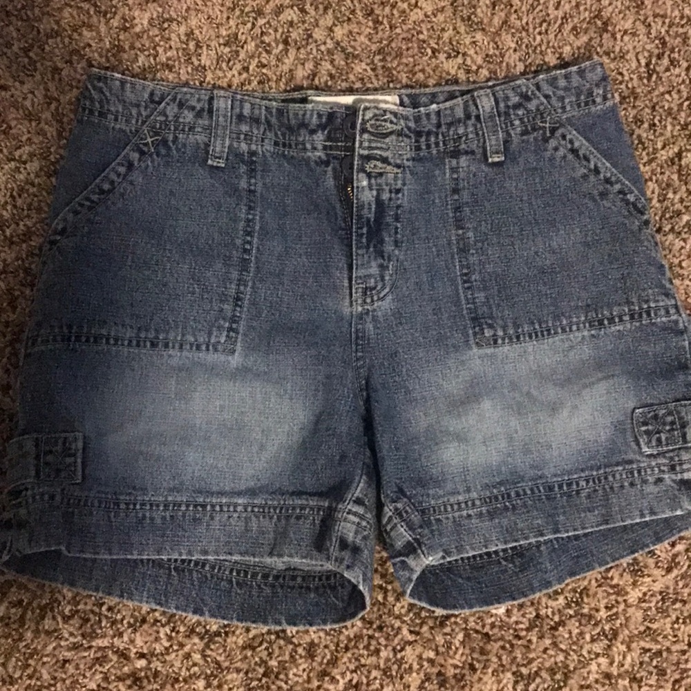 Hydraulic shorts